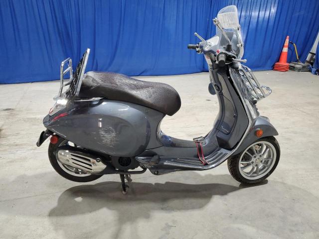  Salvage Vespa Primavera 