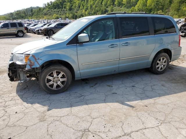  Salvage Chrysler Minivan