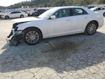  Salvage Chrysler 300