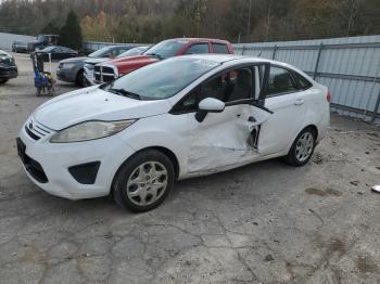  Salvage Ford Fiesta