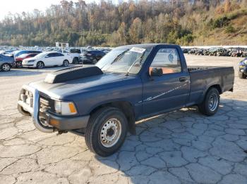  Salvage Toyota Pickup