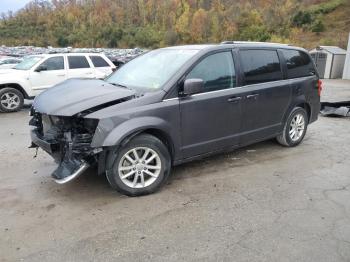  Salvage Dodge Caravan