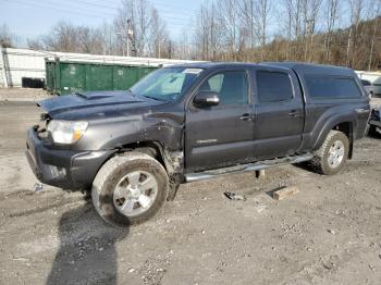  Salvage Toyota Tacoma