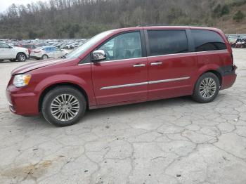  Salvage Chrysler Minivan