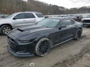  Salvage Ford Mustang