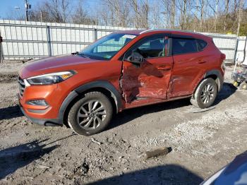  Salvage Hyundai TUCSON