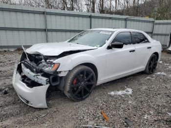  Salvage Chrysler 300