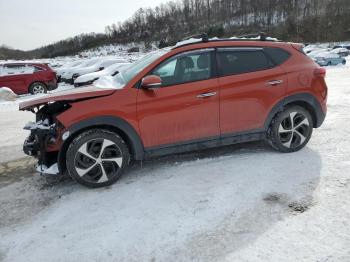  Salvage Hyundai TUCSON