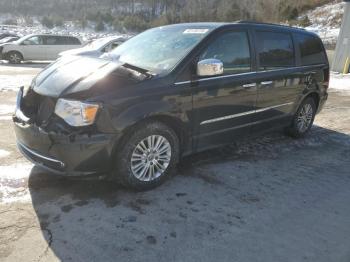  Salvage Chrysler Minivan