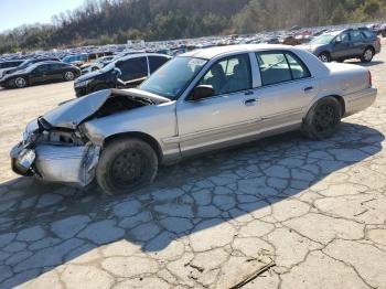  Salvage Ford Crown Vic