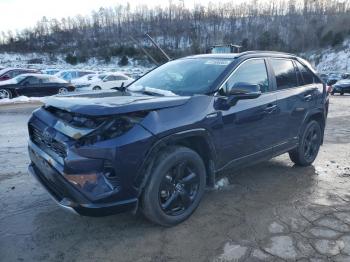  Salvage Toyota RAV4