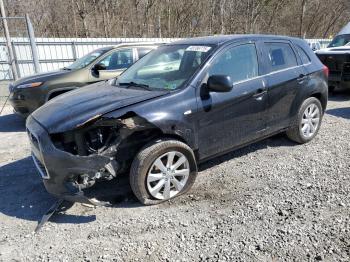  Salvage Mitsubishi Outlander