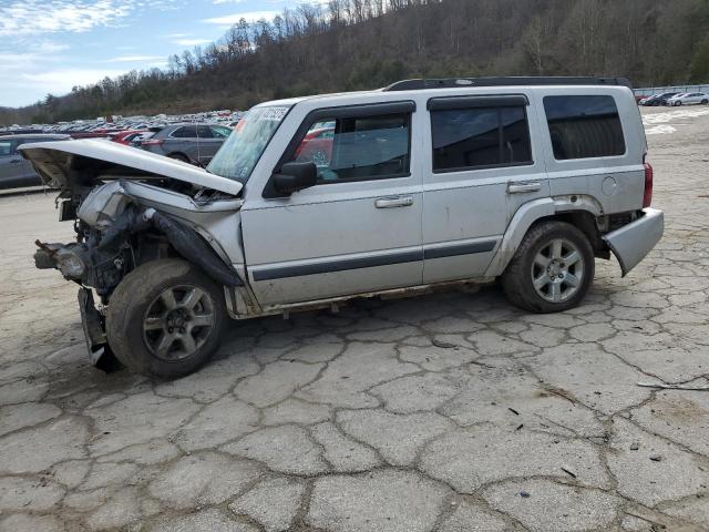  Salvage Jeep Commander