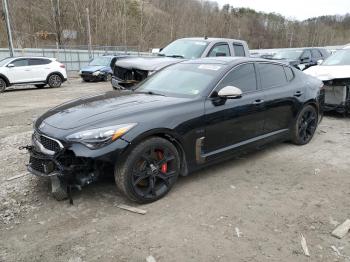 Salvage Kia Stinger