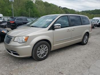  Salvage Chrysler Minivan