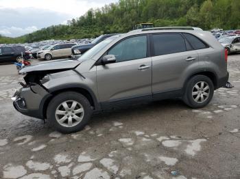  Salvage Kia Sorento