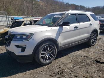 Salvage Ford Explorer