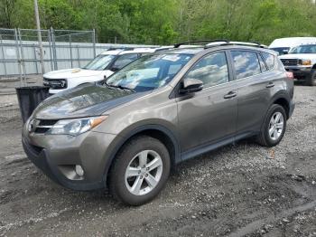  Salvage Toyota RAV4