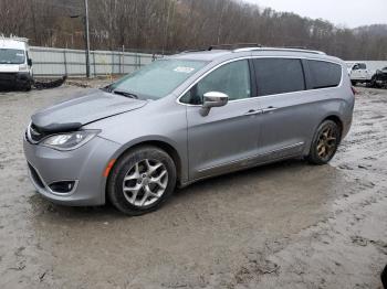 Salvage Chrysler Pacifica