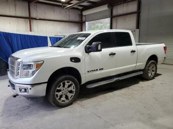  Salvage Nissan Titan