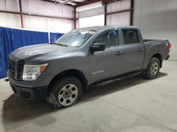  Salvage Nissan Titan
