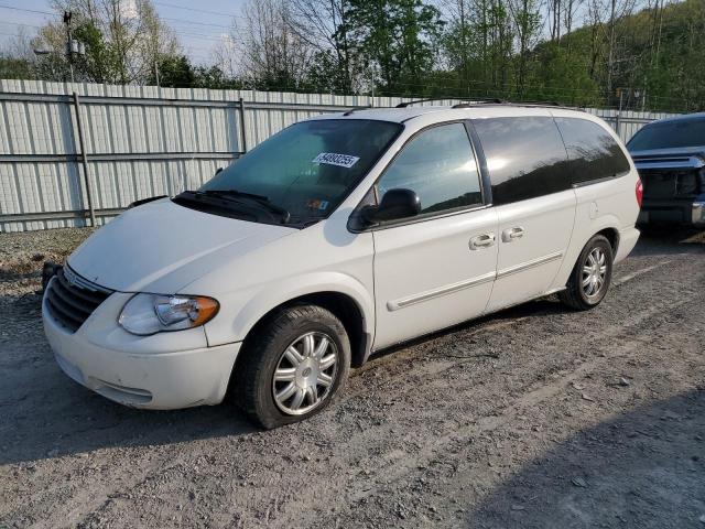  Salvage Chrysler Minivan