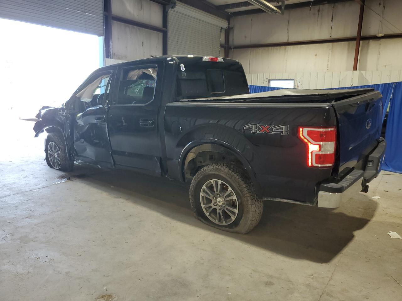 Ford F-150 Supercrew Image 2