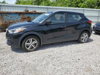  Salvage Nissan Kicks