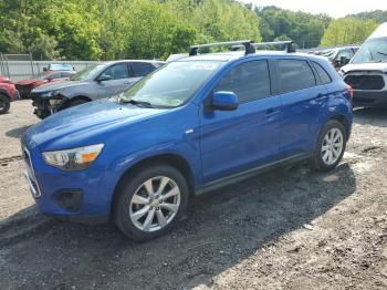  Salvage Mitsubishi Outlander