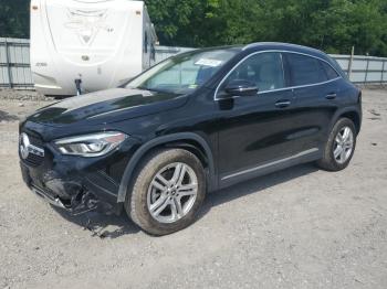  Salvage Mercedes-Benz GLA