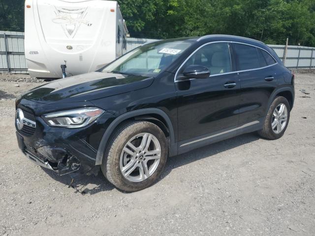  Salvage Mercedes-Benz GLA