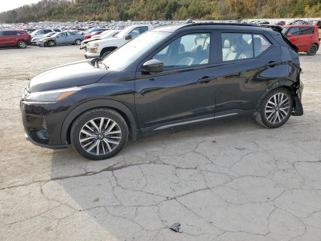  Salvage Nissan Kicks