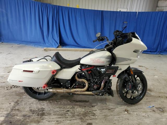  Salvage Harley-Davidson Fltrxstse