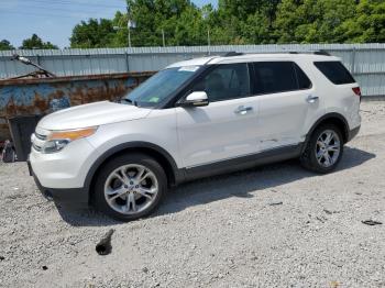  Salvage Ford Explorer