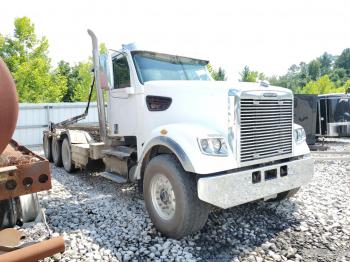  Salvage Freightliner 122sd