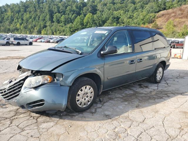  Salvage Chrysler Minivan