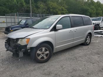  Salvage Dodge Caravan