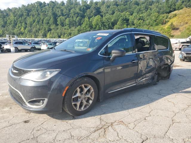  Salvage Chrysler Pacifica