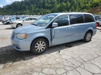  Salvage Chrysler Minivan