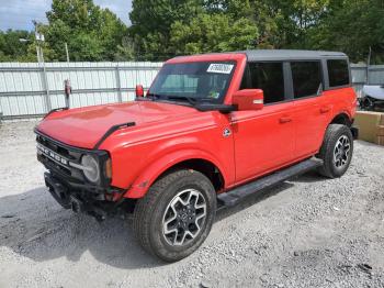  Salvage Ford Bronco