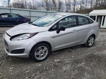  Salvage Ford Fiesta