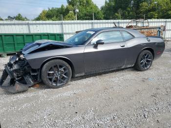  Salvage Dodge Challenger