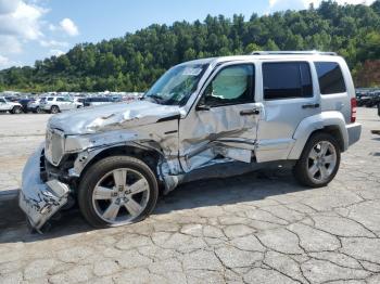  Salvage Jeep Liberty