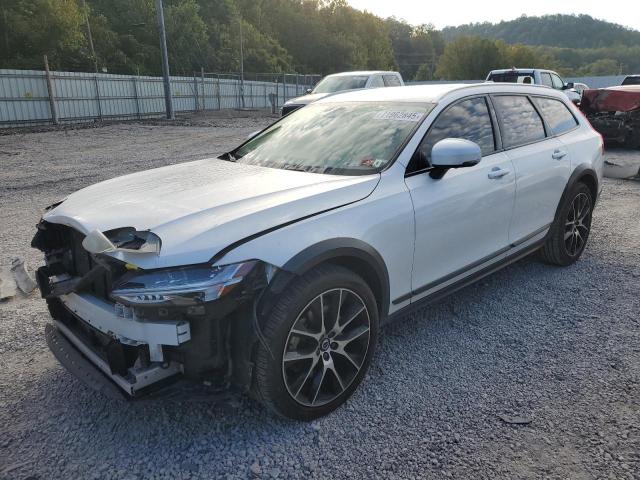  Salvage Volvo V90