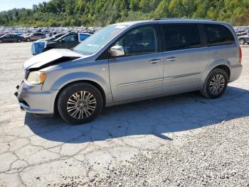  Salvage Chrysler Minivan