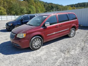  Salvage Chry Minivan