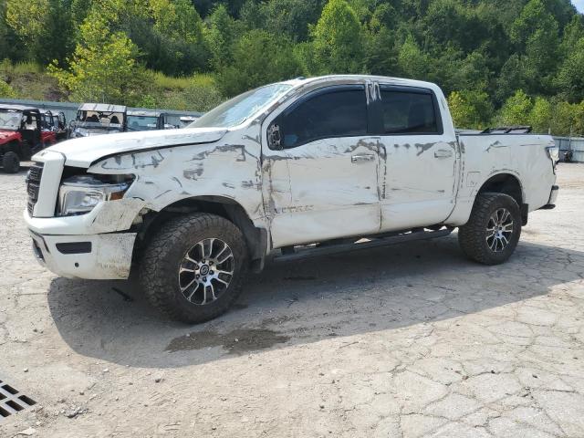  Salvage Nissan Titan
