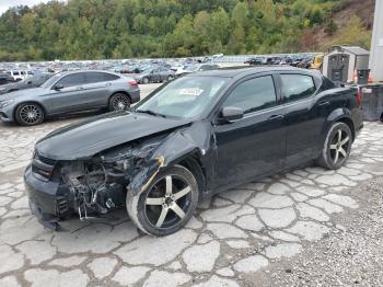  Salvage Dodge Avenger