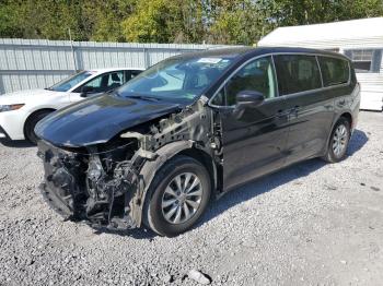  Salvage Chrysler Pacifica