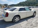 Chrysler 300 Image 6